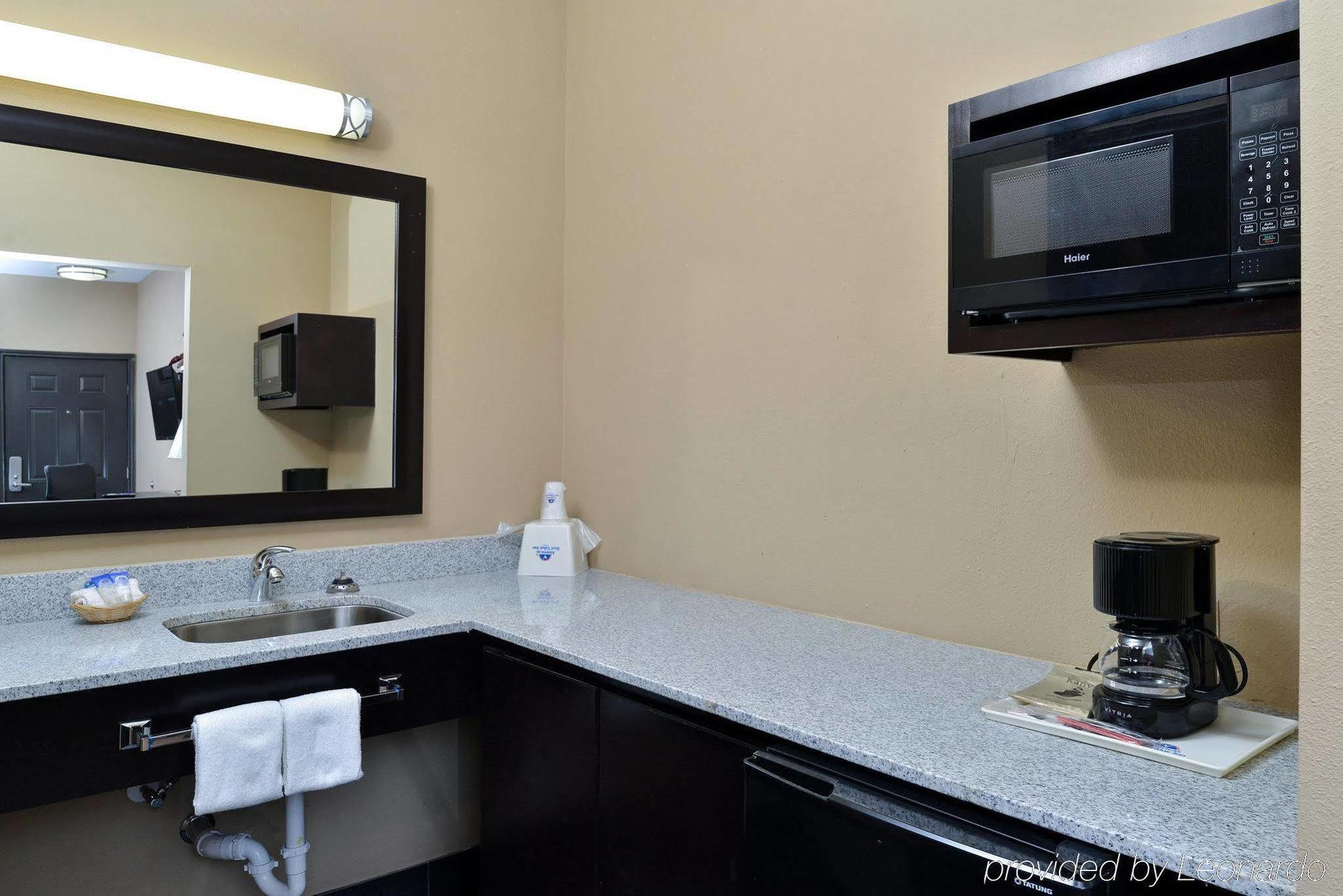 Rodeway Inn Dilley Luaran gambar