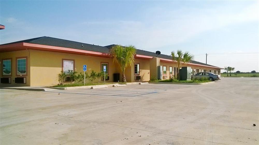 Rodeway Inn Dilley Luaran gambar